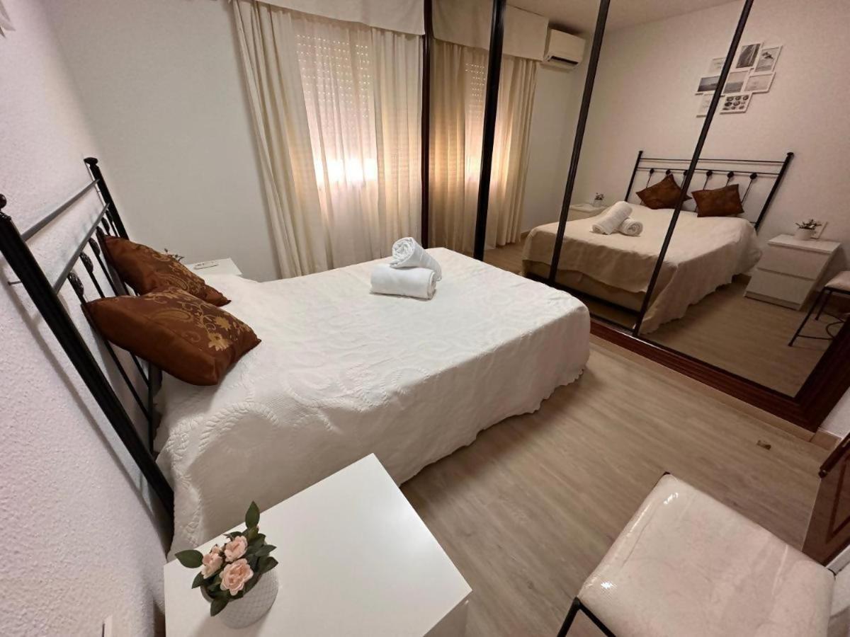 Casaflex Las Palmeras Aptº Con Vistas Al Mar รินกอนเดลาวิกตอเรีย ภายนอก รูปภาพ
