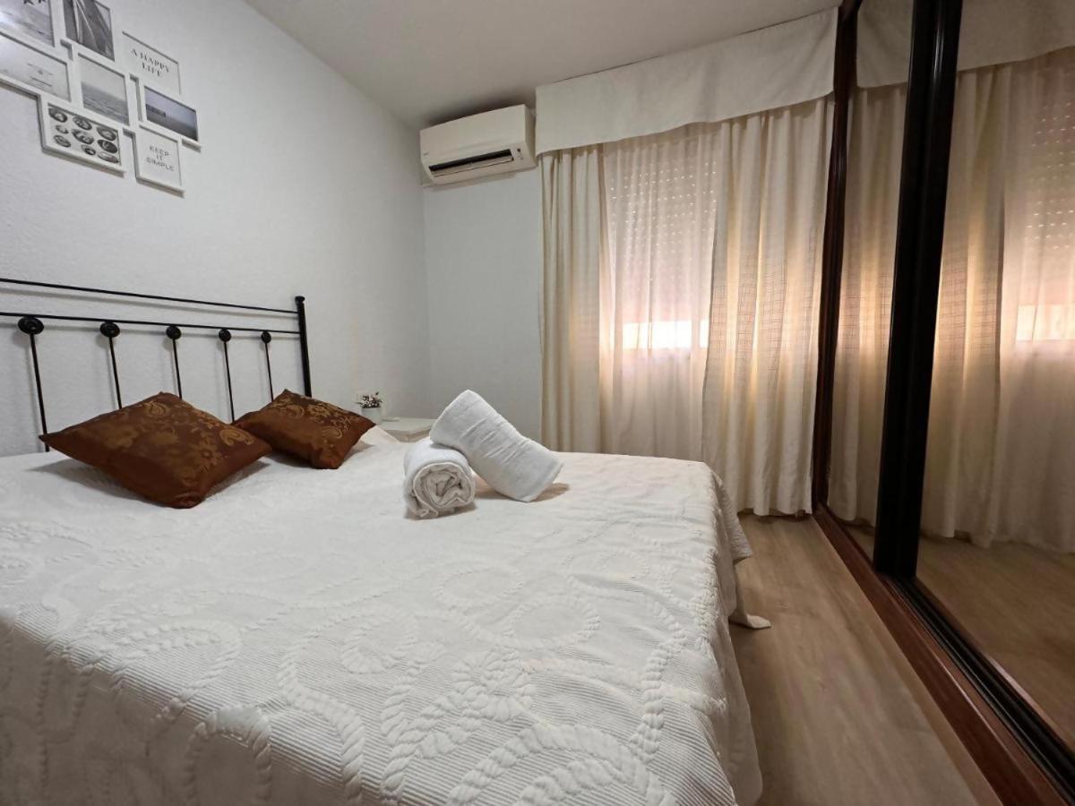 Casaflex Las Palmeras Aptº Con Vistas Al Mar รินกอนเดลาวิกตอเรีย ภายนอก รูปภาพ
